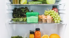 Mirosul neplăcut va dispărea instantaneu din frigider: un truc simplu de casă pentru prospețime