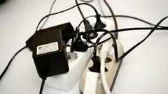 Nu este vorba nici de mașina de spălat, nici de ceainic. Experții au stabilit care dintre aparatele electrocasnice consumă cea mai multă energie electrică. Cum se poate economisi?