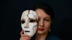 Cum să-i dai jos masca cuiva: 7 metode care dezvăluie cine este cu adevărat